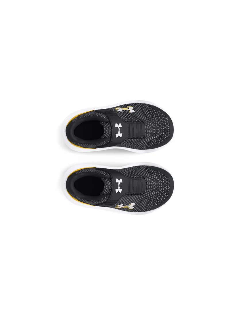اندر ارمور Infant Boys' Surge 4 AC Shoes