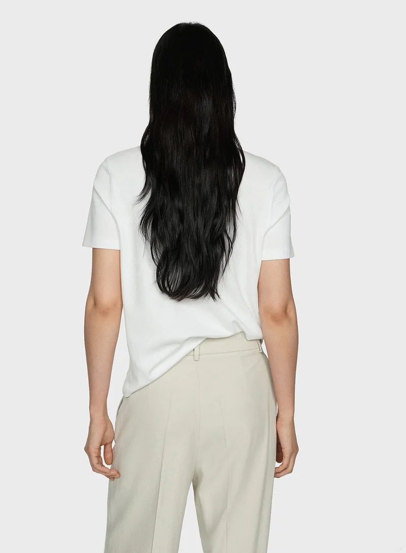 مانجو Crew Neck T-Shirt