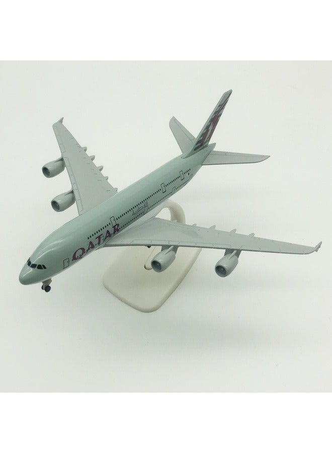 20CM Alloy Aircraft Display Model 1:200 Scale Qatar A380 with Landing Gear Aircraft Collection Model Ornaments - Image 3