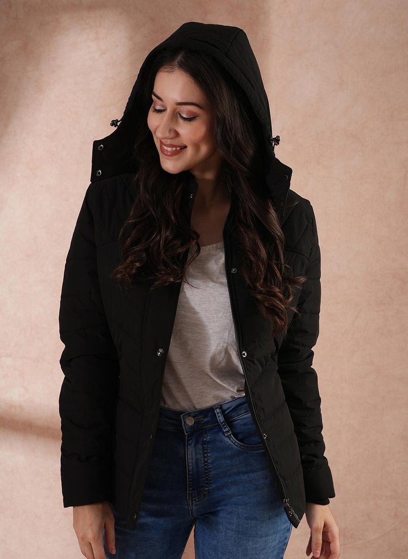 Globus Women's Black Hooded Solid Winter Puffer Jacket with Faux Fur Trim - Image 1