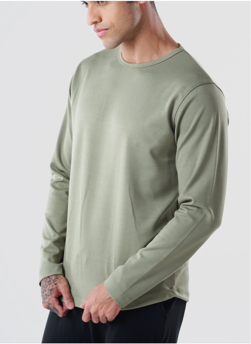 GENRLS Men's Classic Curve Hem T-shirt Green  - Image 3