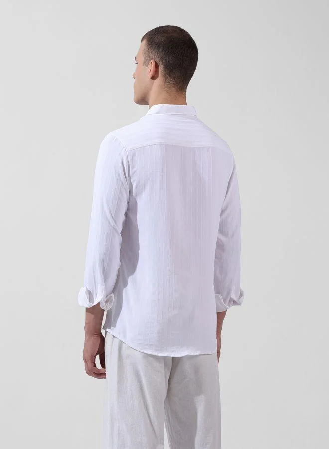 The Indian Garage Co Men Regular Fit Textured Cutaway Collar Full Sleeves Shirt