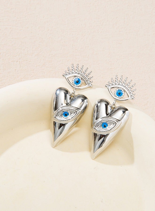 Ins stylish stainless steel heart pendant earrings, exquisite retro metal earrings.  - Image 3