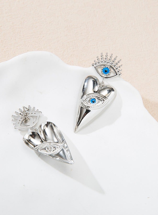 Ins stylish stainless steel heart pendant earrings, exquisite retro metal earrings.  - Image 5