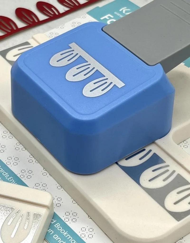 Kağıt Gemi Dükkan Paper Ship Shop Stylish Kamei Blue 3-Piece Leaf Patterned Large Ornament Hole Punch