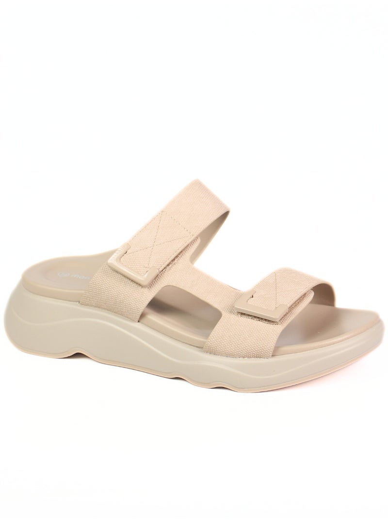 مون أمي صنادل نسائية بدون كعب سهلة الارتداء | خفيفة الوزن وأنيقة مفتوحة من الأمام للنساء والفتيات | نعل مبطن ناعم لراحة تدوم طوال اليوم | مثالية للشاطئ، السفر، والاستخدام اليومي - Image 1