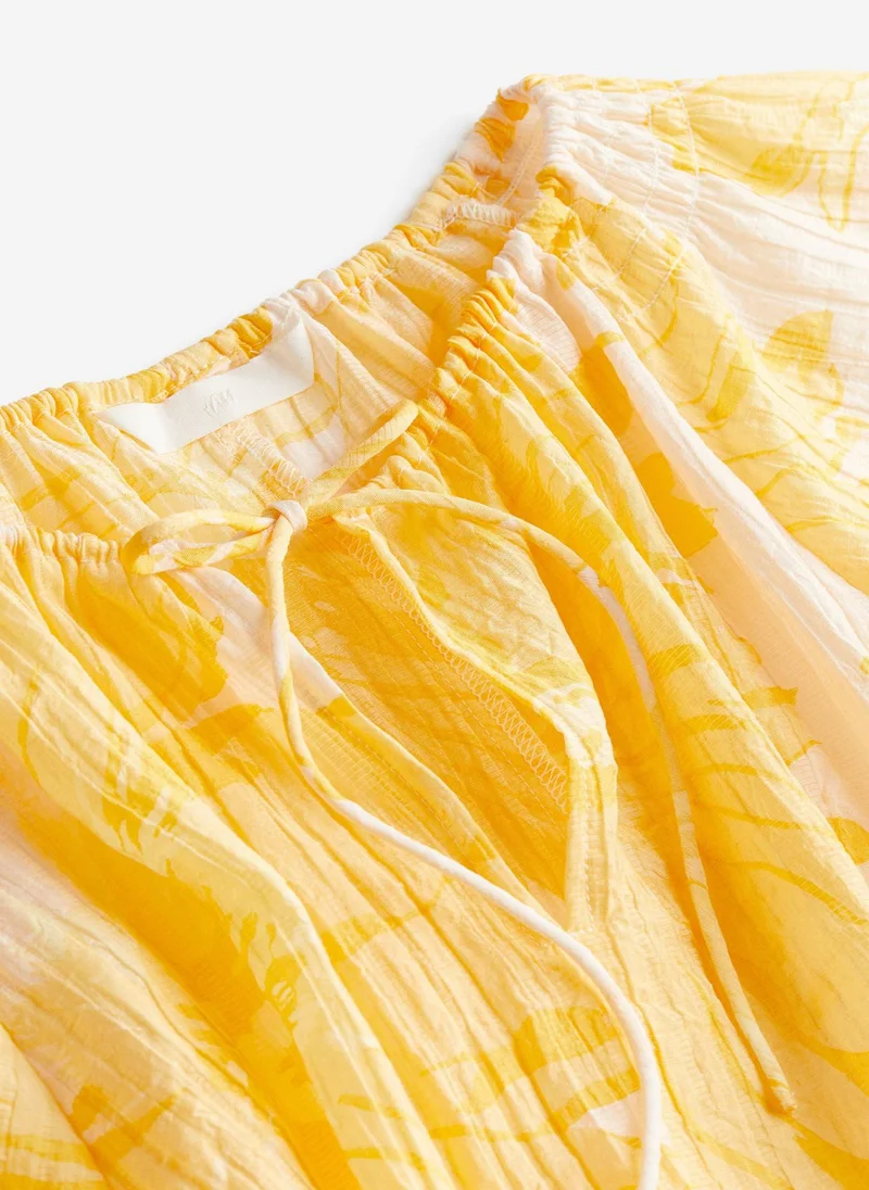H&M Balloon Sleeved Blouse