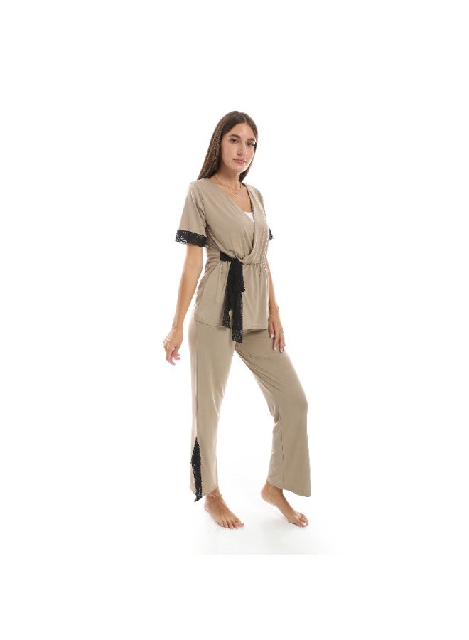 Caesar Women's two-piece pajamas with a belt at the waist - Image 3