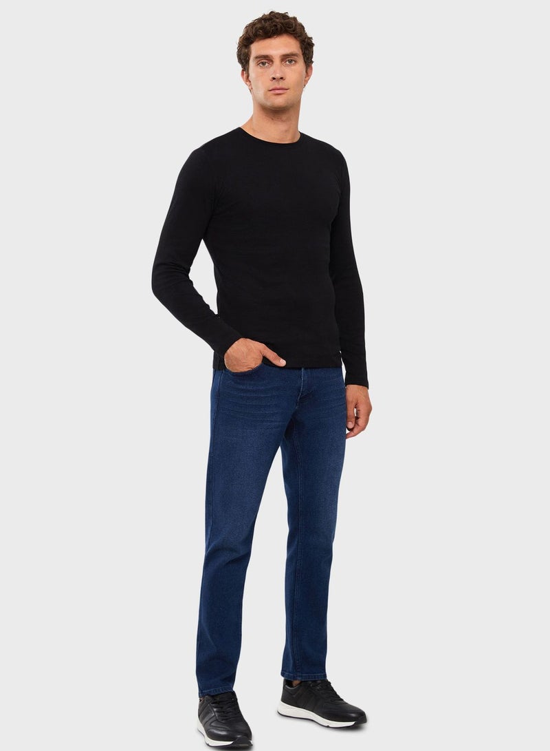 ال سي وايكيكي سويت شيرت أساسي برقبة دائرية - Image 4