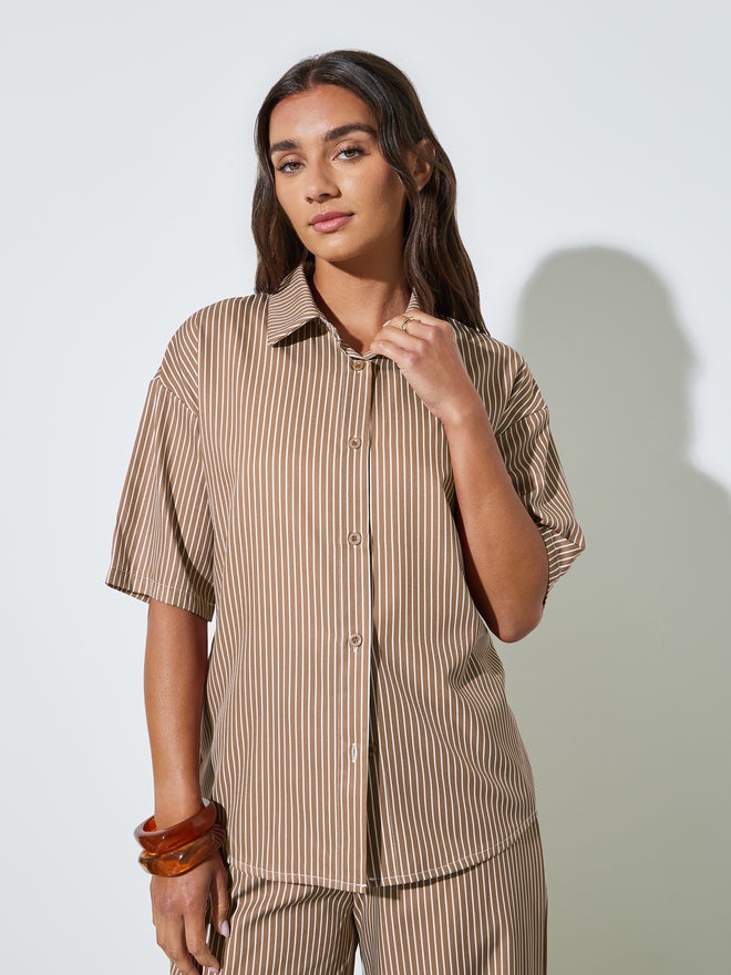 Styli Khaki Striped Oversized Shirt and Wide Leg Pants Set - Image 3