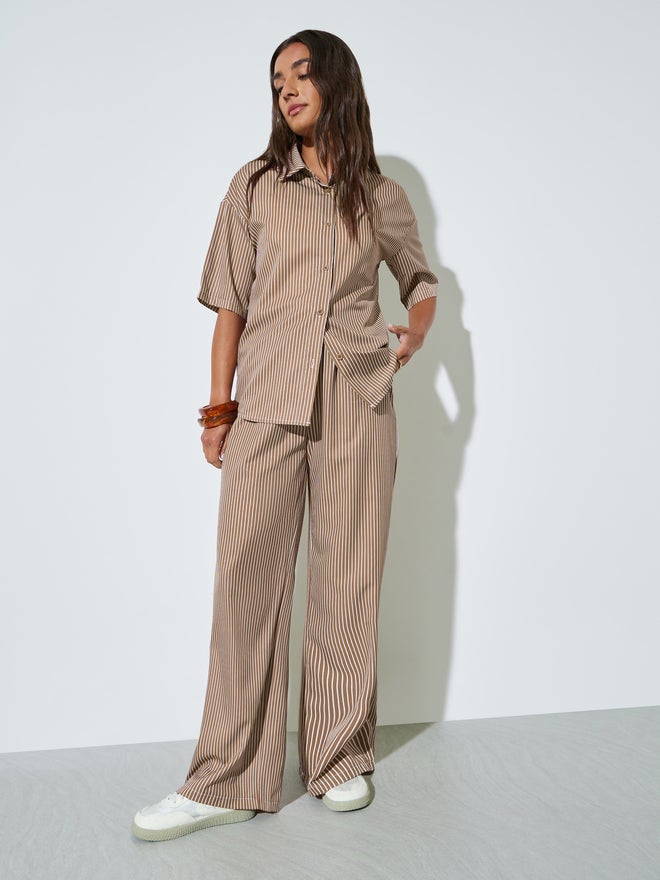 Styli Khaki Striped Oversized Shirt and Wide Leg Pants Set - Image 2
