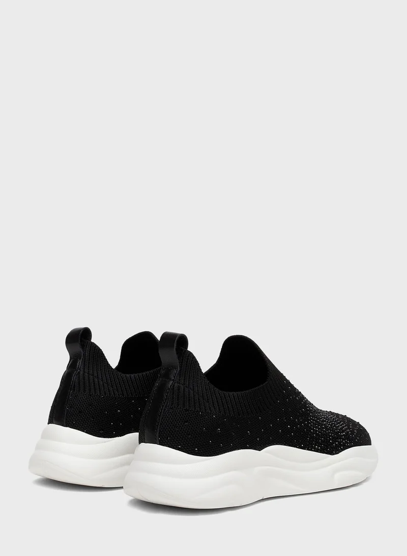 EEAZID Dilara Slip Ons