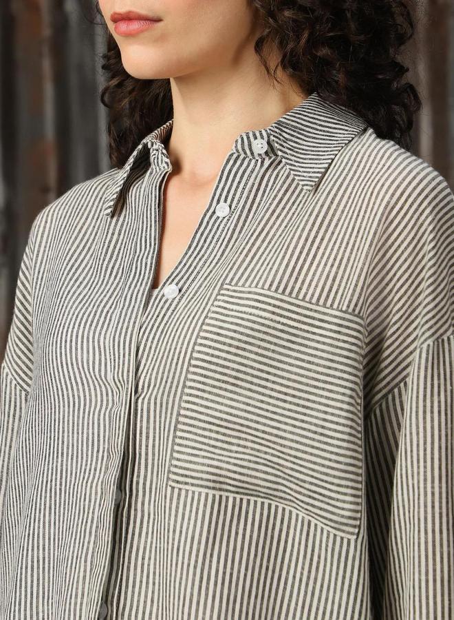 هاي ستار قميص قطني بقصة عادية وتفاصيل جيب مخطط من هاي ستار - Image 4