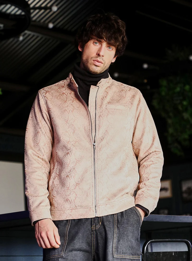 Campus Sutra Men Reptilia-Jacquard Rider Jacket | Band Collar, Long Button Cuff Sleeves | Zipper , Straight Hem | Abstract Jacquard | Woven Fabric For Casual & Daily Wear | Mousse Brown