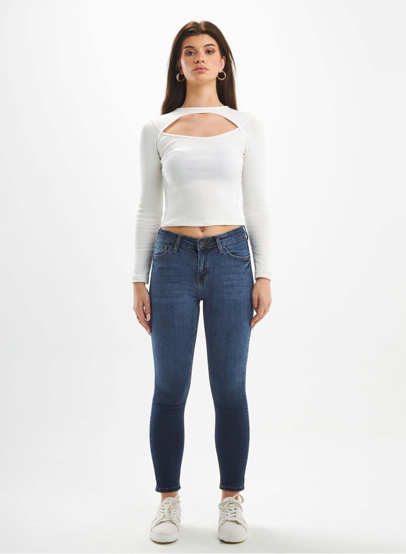 CIZARO Medium-Waist Dark Wash Skinny Jeans. - Image 2