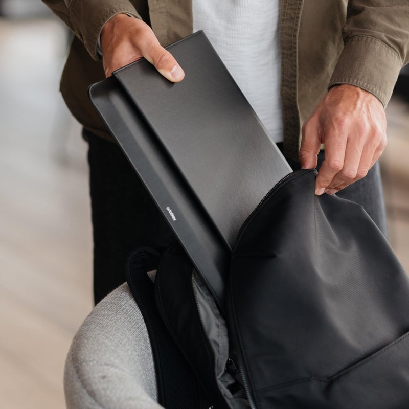 Orbitkey Orbitkey Hybrid Laptop Sleeve | Portable Desk Mat and Laptop Sleeve (Black, 16")  - Image 5