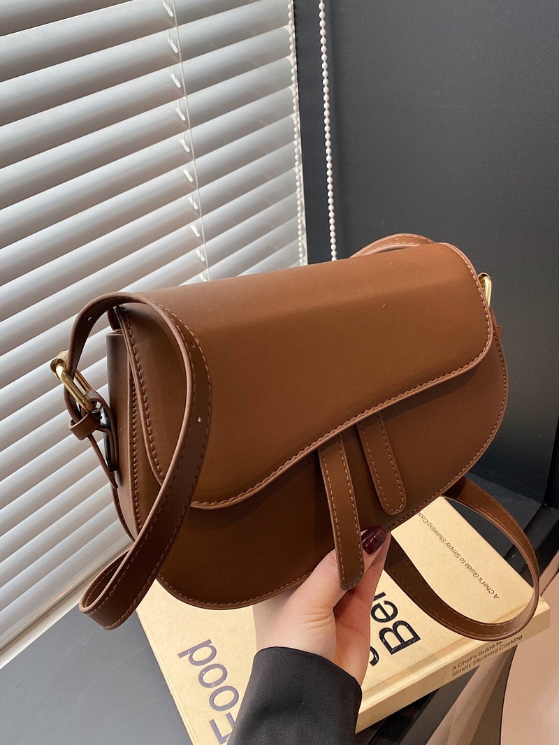 Niche Design Retro Shoulder Bag Women'S Fashion Bag Street Fashion Western Style Crossbody Saddle Bag - Image 3