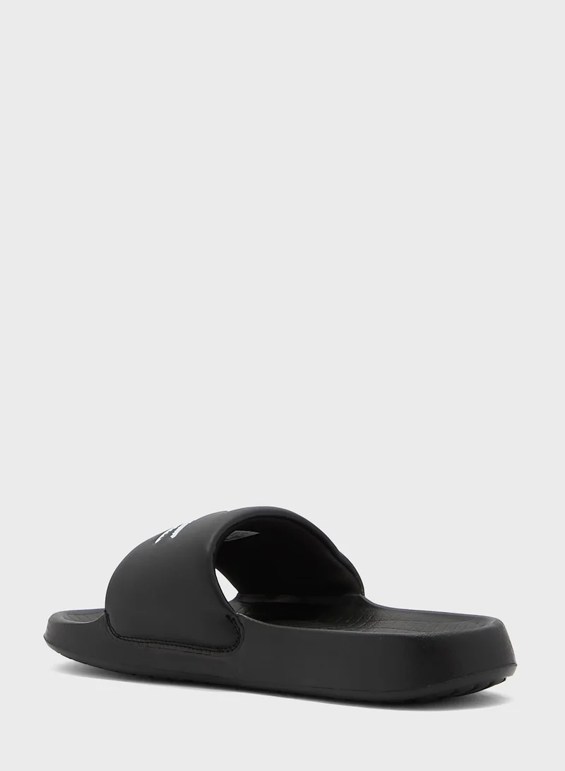 LACOSTE Serve Logo Slide