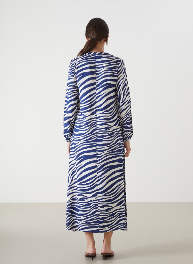 LC WAIKIKI Crew Neck Zebra Patterned Women'S Dress  - Image 4