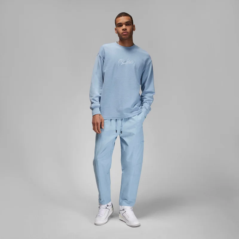 Jordan Blue Men's Flight MVP Long-Sleeve Fleece Top for Men | Best Price UAE
