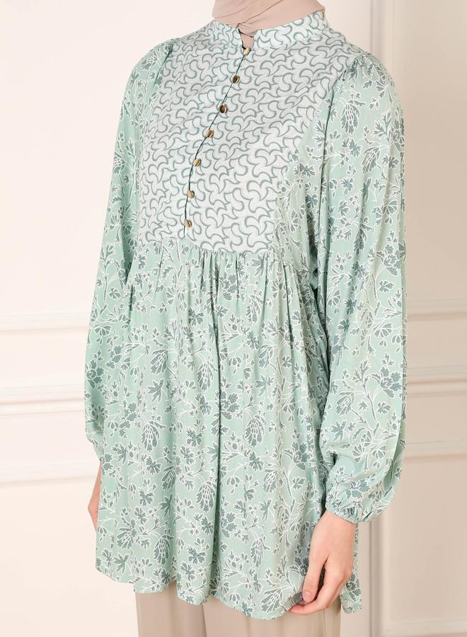 رفقة من مودانيسا تونيك أخضر بطبعة زهور وأكمام بالون بأزرار - Image 4