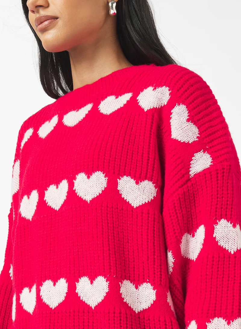 جينجر Heart Detail Crew Neck Sweater