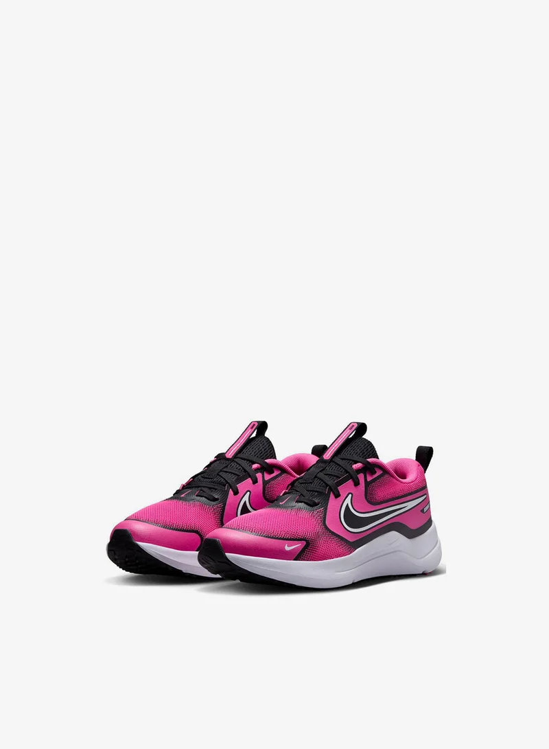 Nike Nike Cosmic Runner