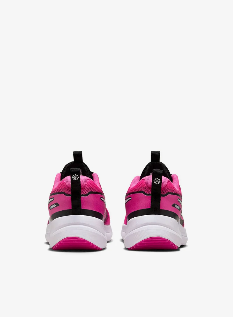 Nike Nike Cosmic Runner