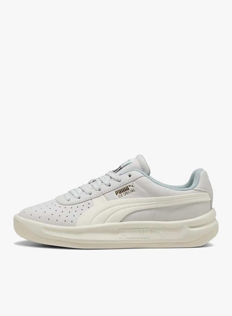 GV Special Sneakers Women