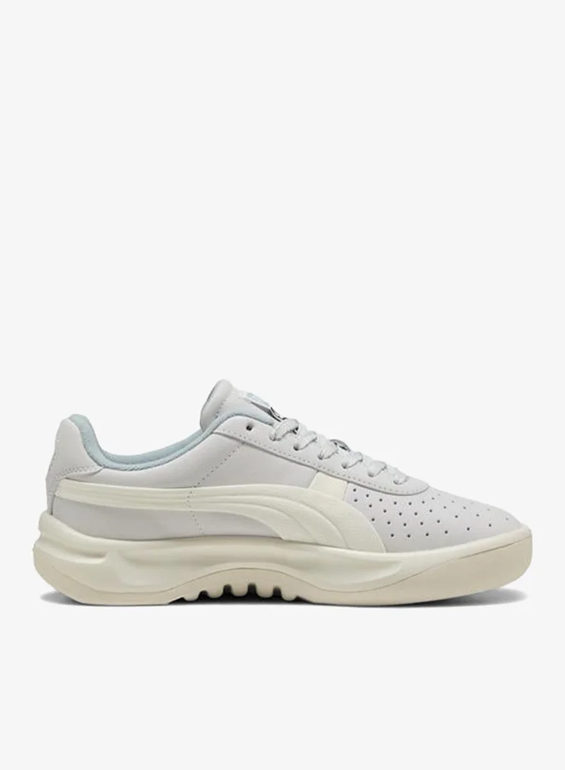 GV Special Sneakers Women