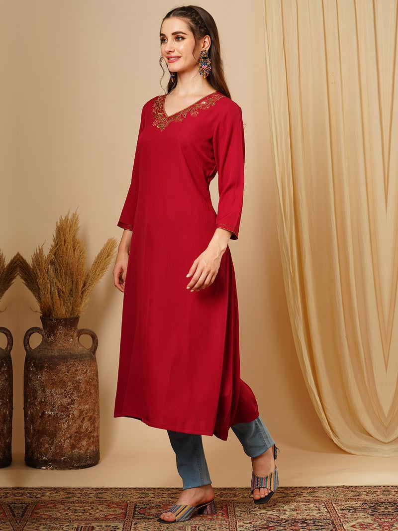 globus Globus Women Floral Embroidered Thread Work V-Neck Georgette A-Line Kurta - Image 2
