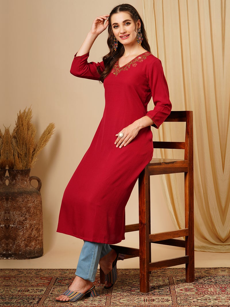 globus Globus Women Floral Embroidered Thread Work V-Neck Georgette A-Line Kurta - Image 1