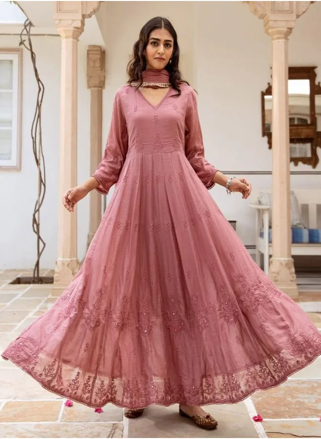 ISHIN Festive Women Pink Cotton Kurta Set with Embroidered pattern Tunic and Palazzo features a Round neckline and Three-Fourth Sleeve secured with Elastic closure and styled in Straight Fit ideal for Festive moments — crafted to elevate your special moments.
