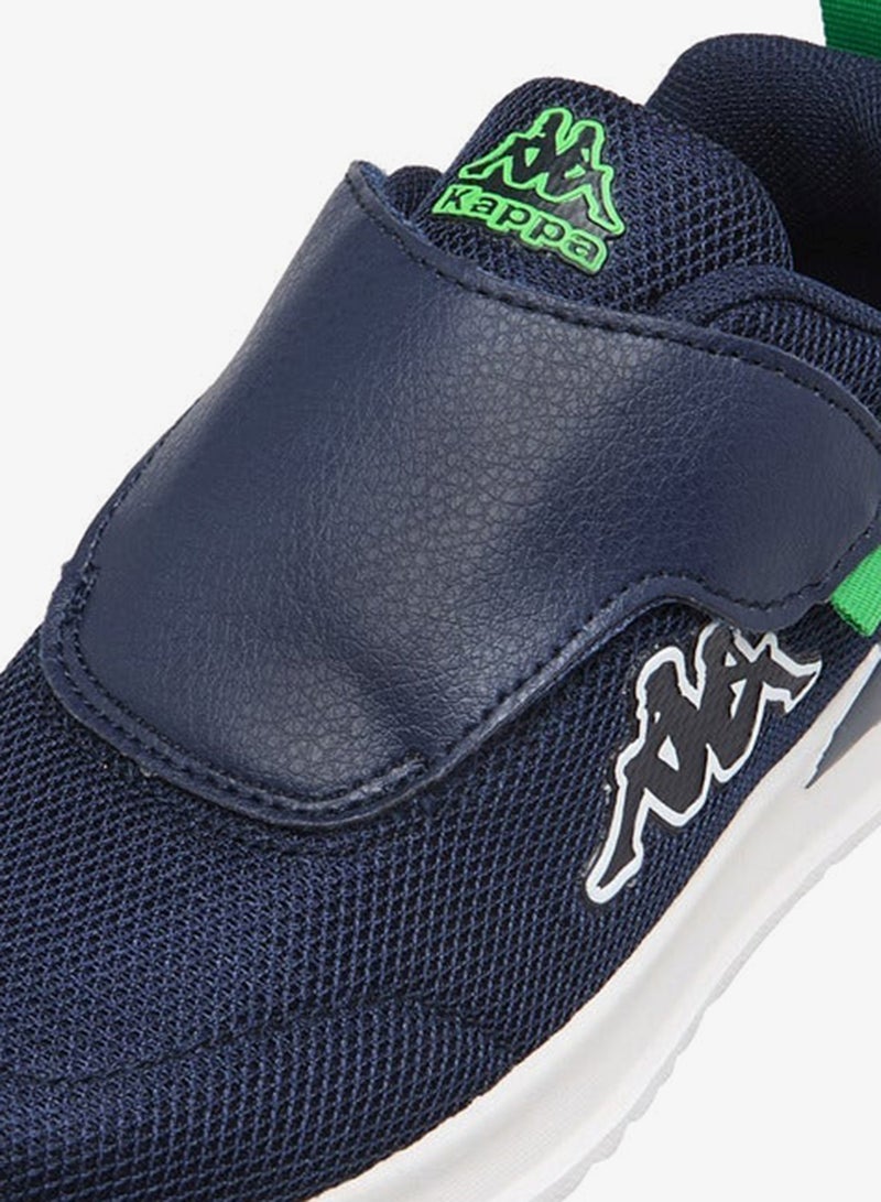 كابا حذاء رياضي للأولاد بتفاصيل شعار وإغلاق بشريط لاصق - Image 4