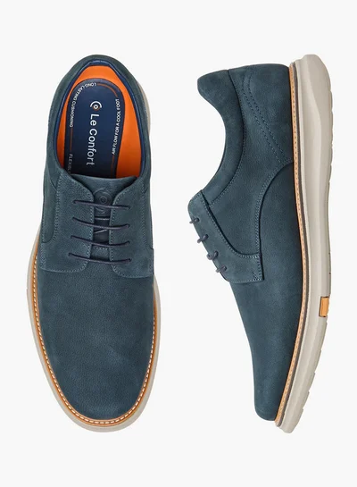 لو كونفورت Solid Lace-Up Sneakers
