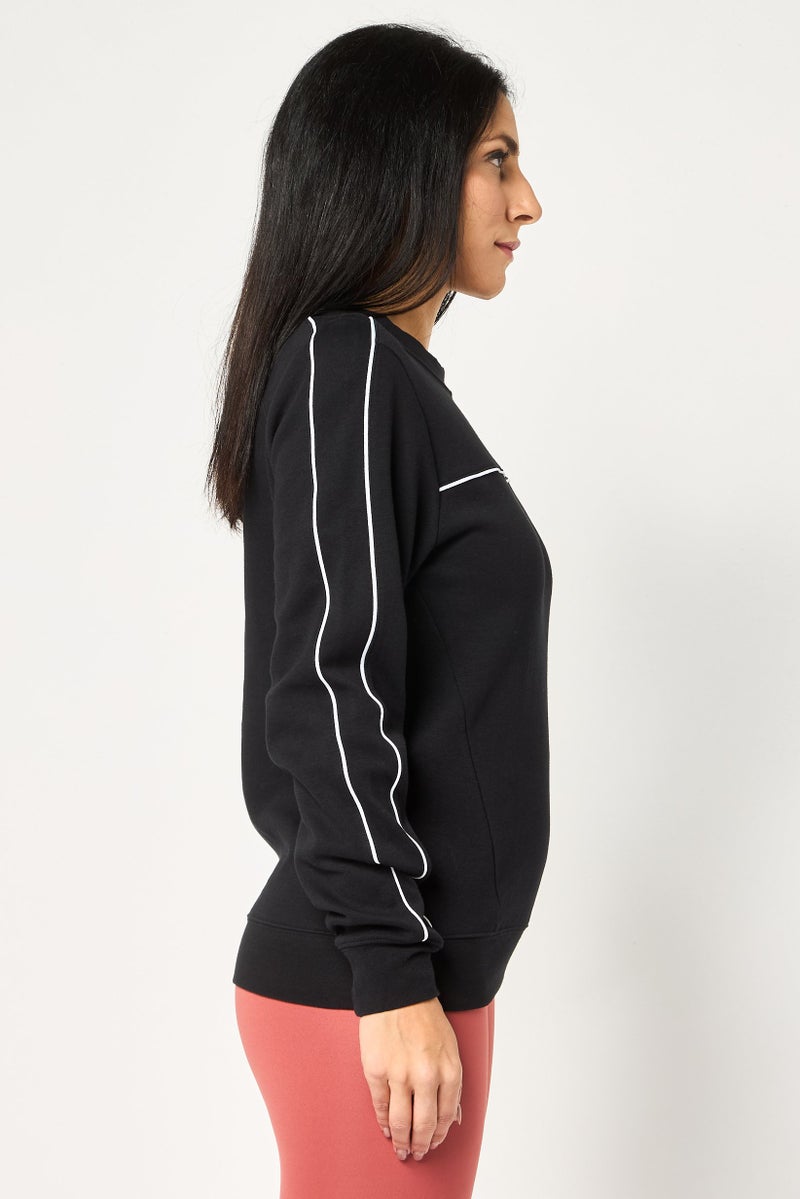 Nike سويت شيرت خارجي طويل الأكمام للنساء، أسود - Image 4