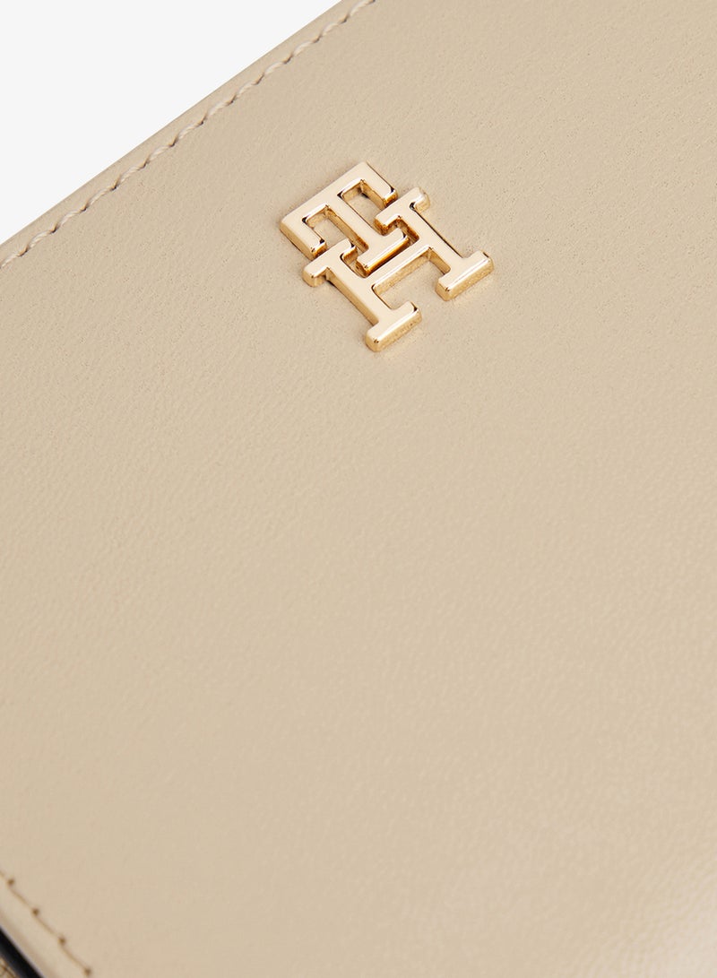 TOMMY HILFIGER Icon Medium Zip Around Flap Wallet - Image 3