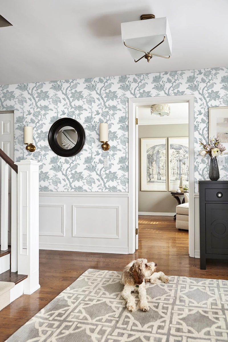 Micpolo Peel and Stick Wallpaper Floral Wall Paper Modern Contact Paper Boho Bedroom Bathroom Wallpaper Peel and Stick Blue and White Removable Self-Adhesive Wall Decor Vinyl Roll 17.3" x 118" - Image 5