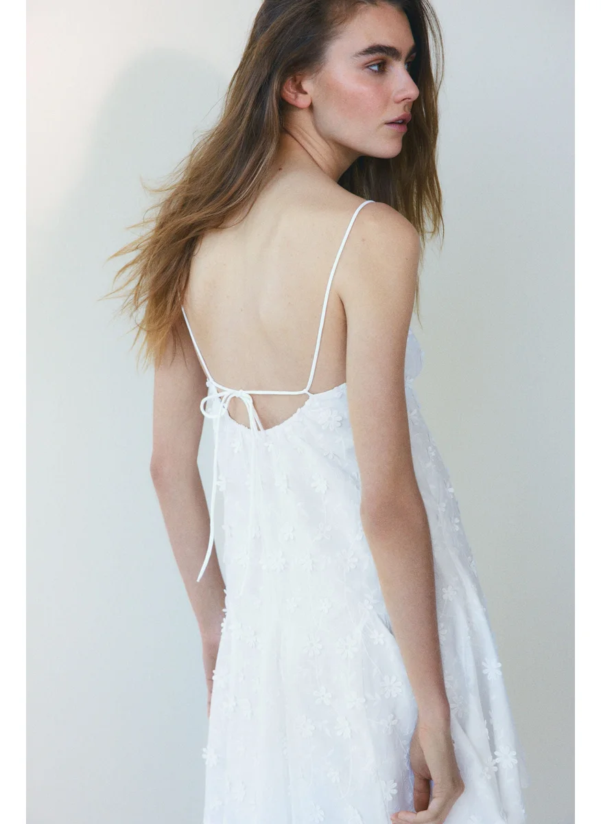 اتش اند ام Appliquéd Cotton Dress
