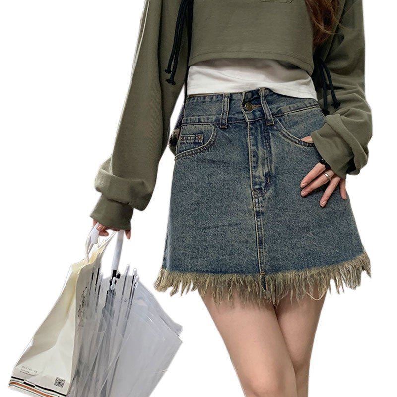 Retro Blue Denim A-Line Mini Skirt with Frayed Hem - Image 5