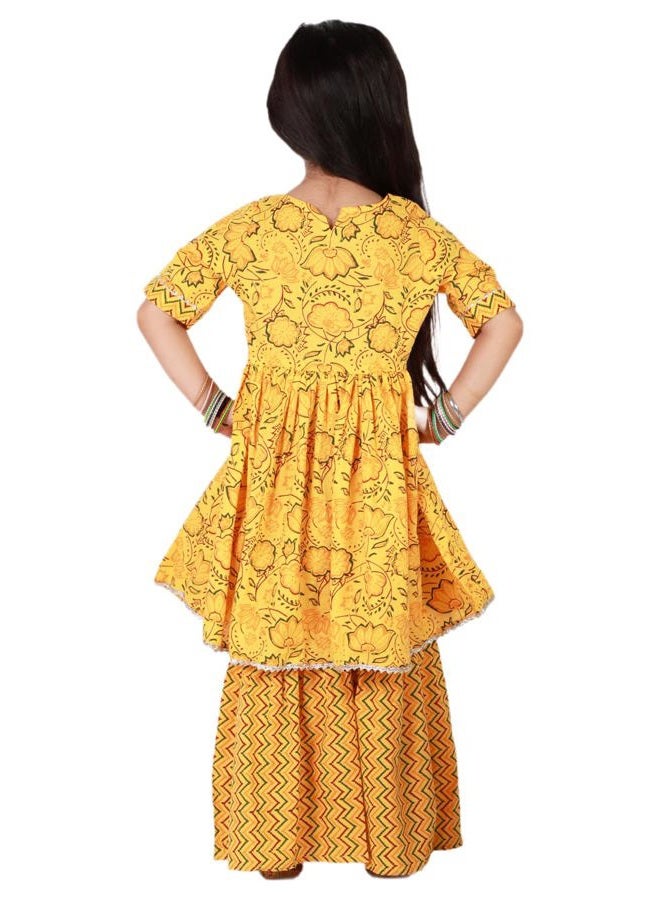 superminis Baby Girl's Cotton Sanganeri/Floral Printed Frock Style Kurti With Printed Sharara Dress Clothing Set, Yellow, 18-24 M - Image 3