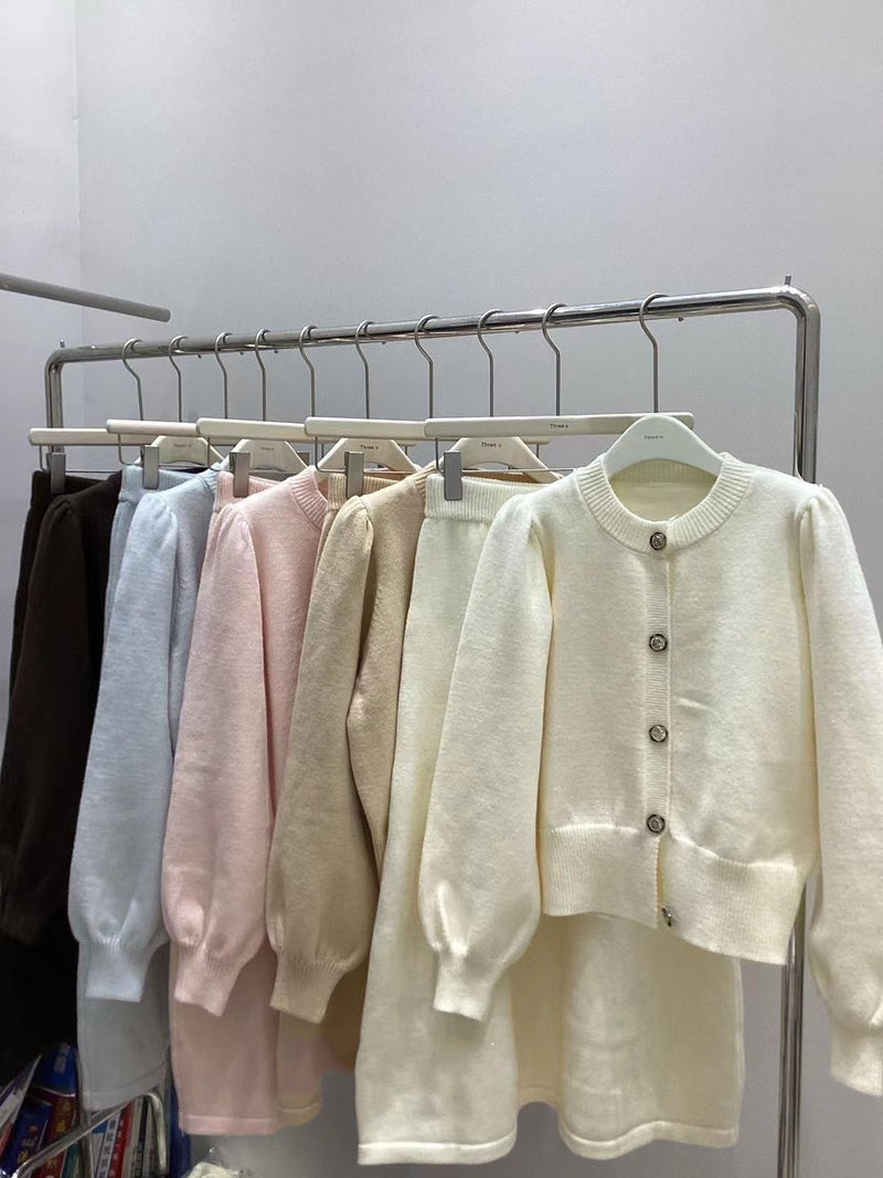 Chic Knit Sweater Skirt Set for Women Pink - Image 1