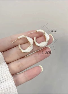 YUCCA 1 Pair Round Engraved Design Ear Hoops, Suitable for Women's Daily Wear  - Image 2