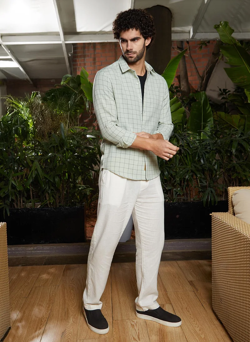 Campus Sutra Men's Ivory White Graph Check Shirt