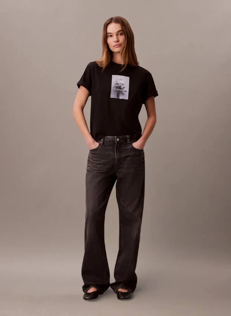 Calvin Klein Jeans Flower Logo Boxy T-Shirt