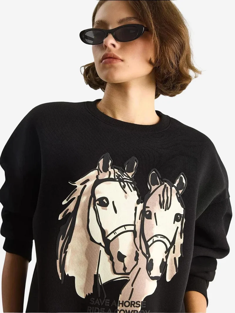 Bianco Lucci LUCCI Relaxed Fit Printed Sweatshirt with Back Print