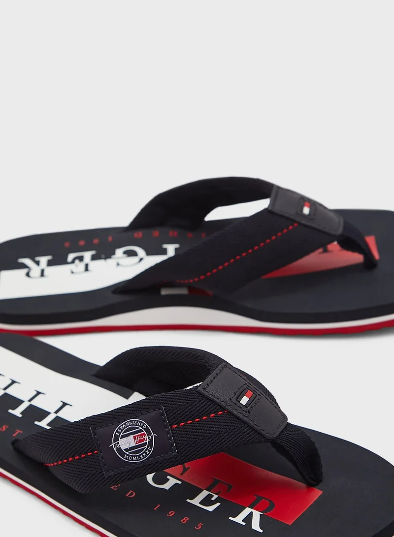 TOMMY HILFIGER Badge Beach Flip Flops