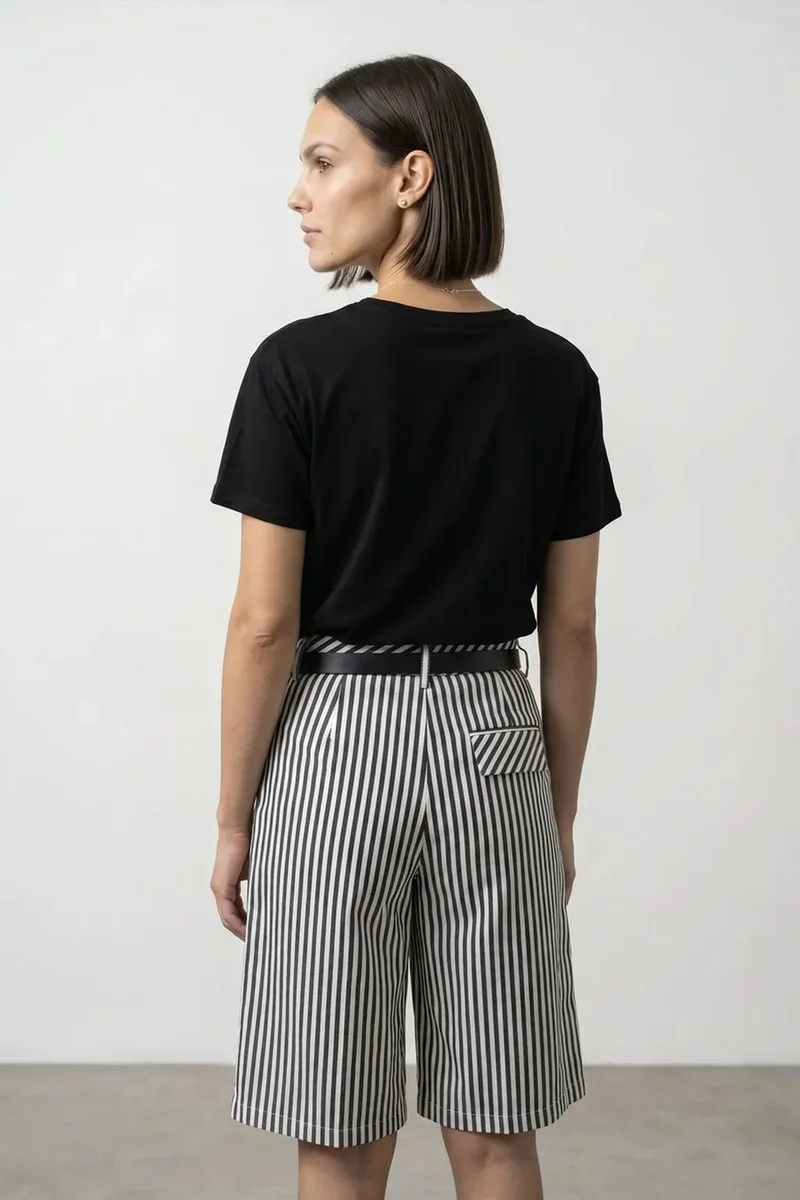 Dilvin Black DILVIN Cotton Tencel V-Neck Short-Sleeve Blouse for Women | Best Price UAE