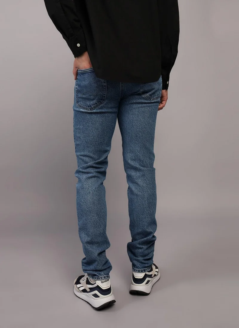 American Eagle Light Wash Slim Fit Jeans