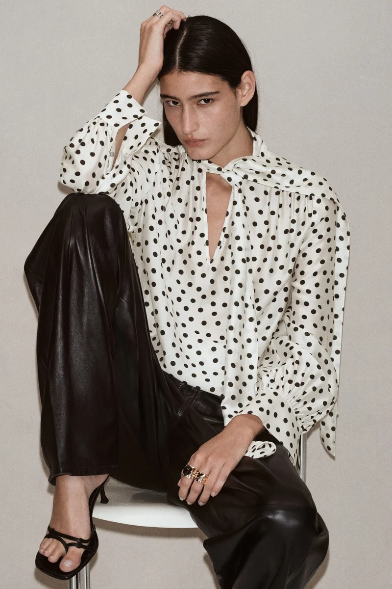 H&M Puff-sleeved bow-collar blouse